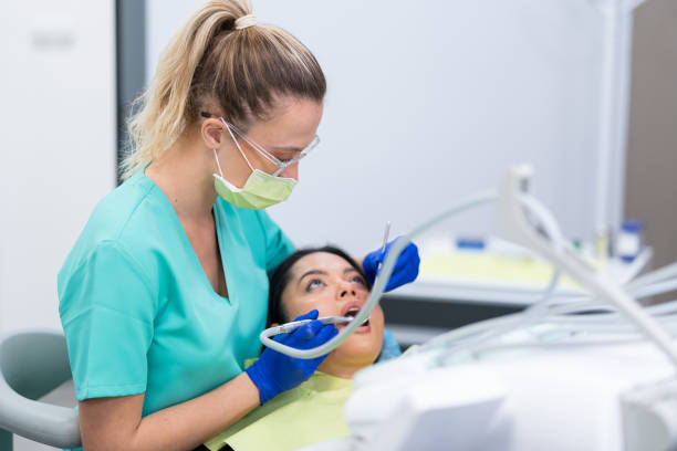 Best Pediatric Emergency Dentist in Wfield, IN